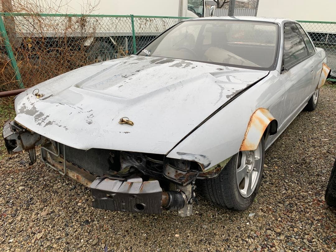 HCR32 スカイライン 書類付き ボディ フレーム 箱 BNR32 R32