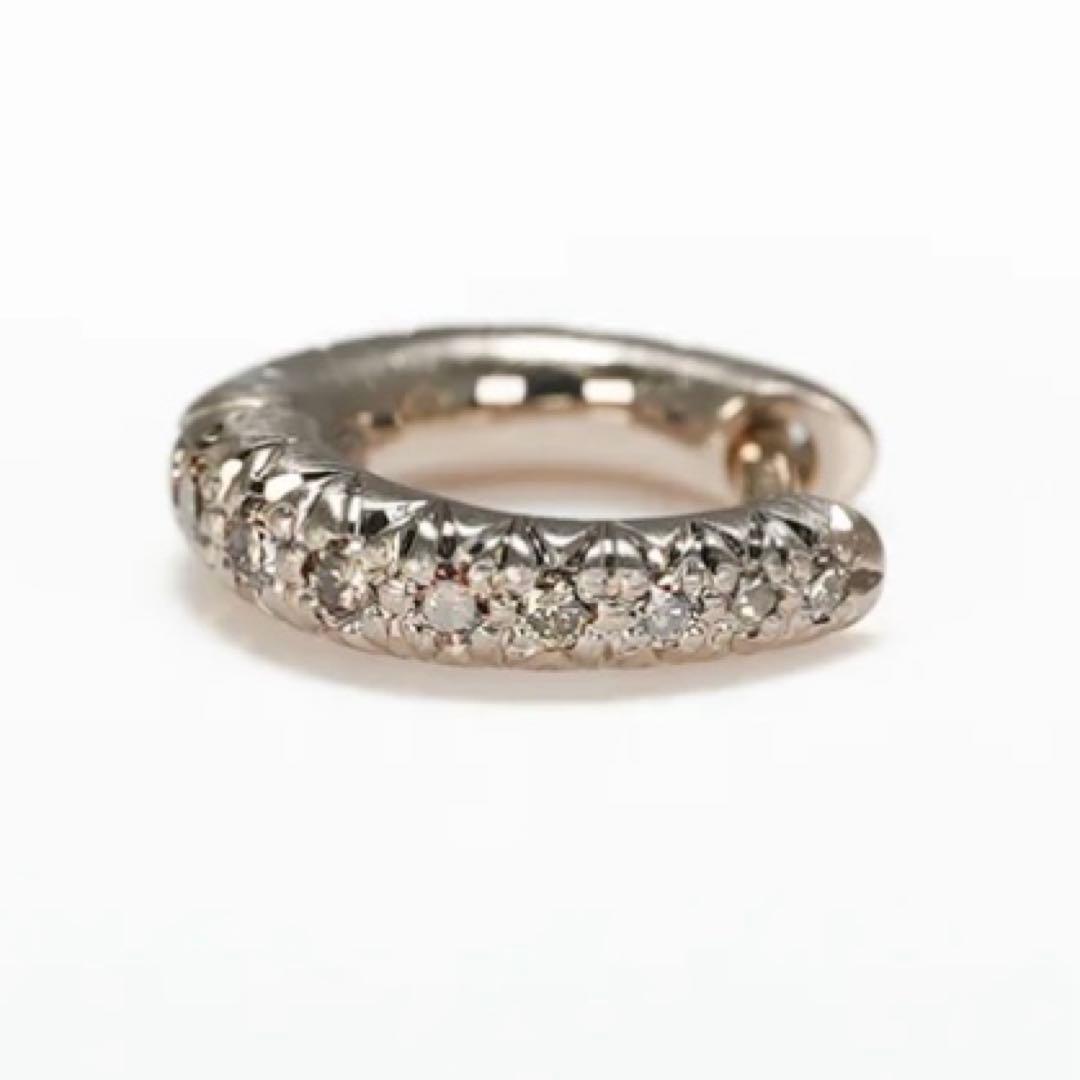 HUMETE ’CLASSIC’ PIERCED EARRINGS