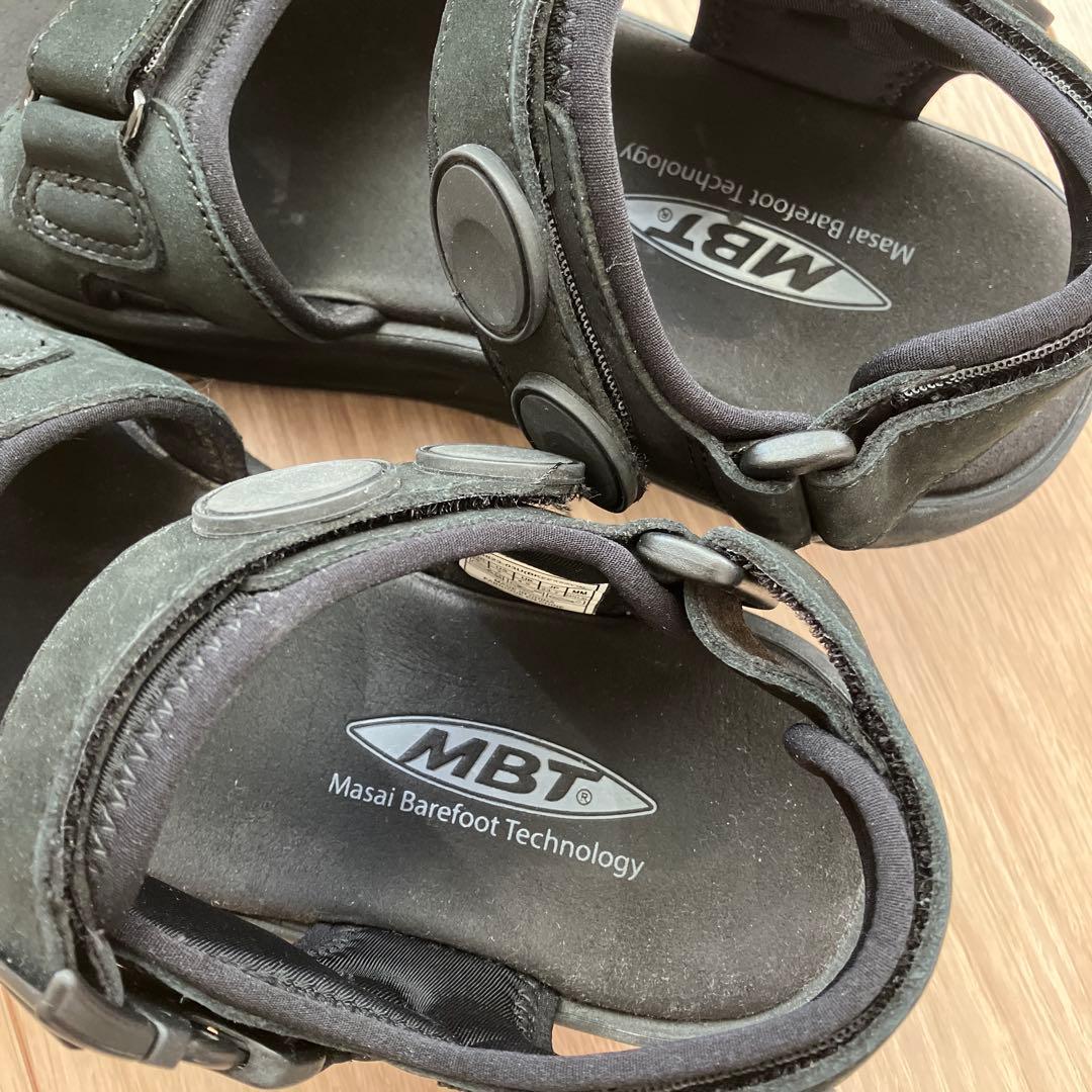 最終値下げ！【超美品】24㎝ MBT KISUMU Classic サンダル