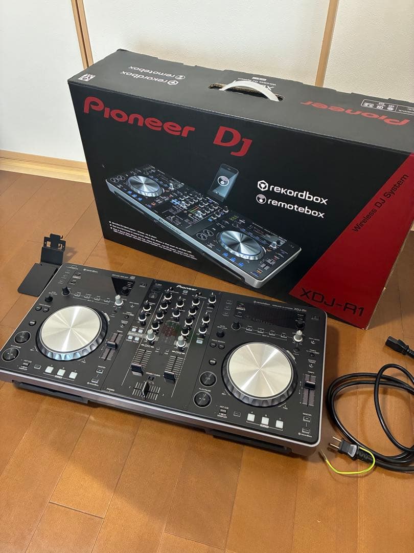 Pioneer DJ XDJ-R1 /パイオニアDJコントローラー