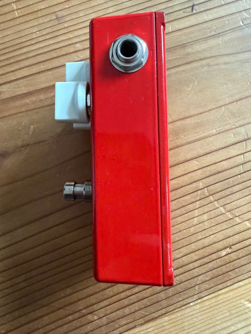 MI AUDIO CRUNCH BOX ディストーションペダル