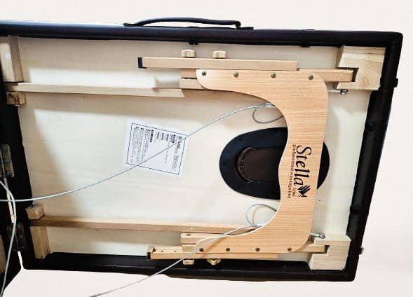 ステラミニ 【Stella Mini】プロ仕様の折りたたみ式マッサージベッド