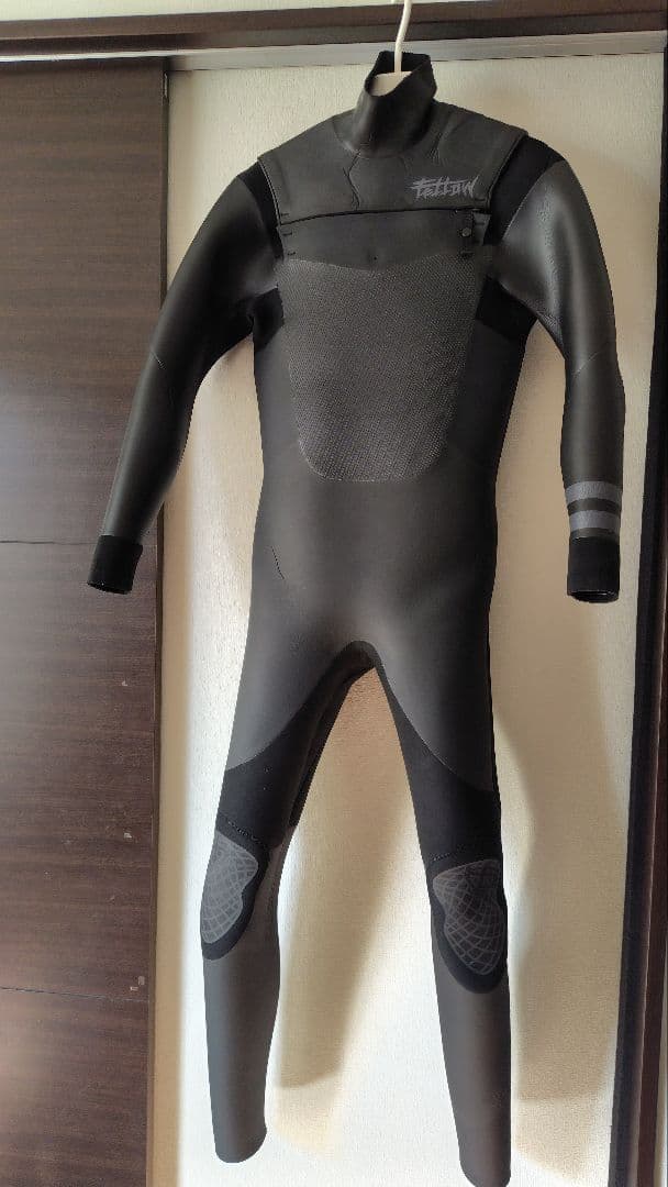FELLOW SURFERS 日本限定 ウェットスーツ