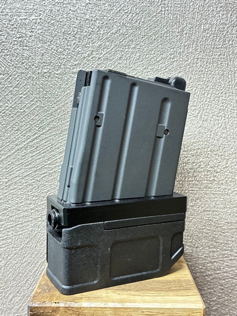 R7-39 東京マルイ GBB M4 マガジンアダプター 外部ソース仕様