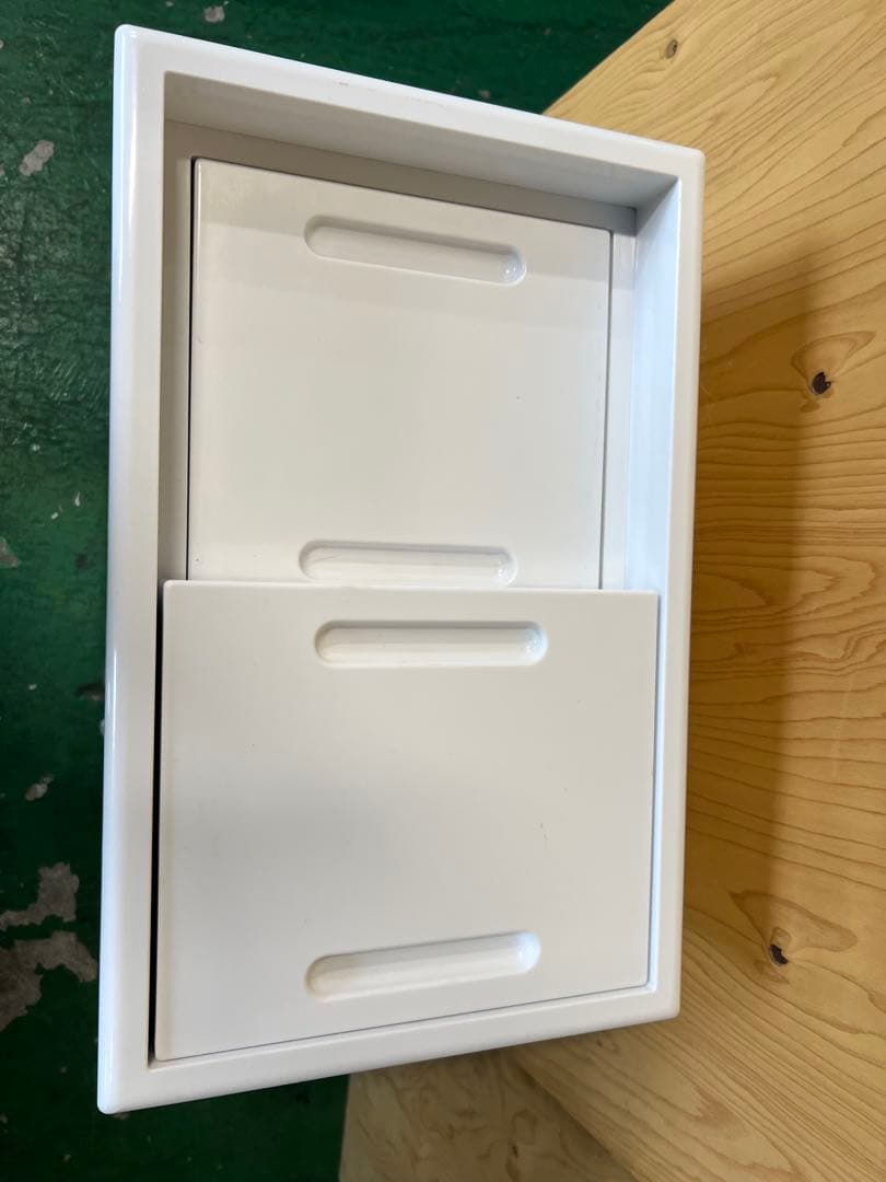 2020年 アレジアノンフロン冷凍庫 41L