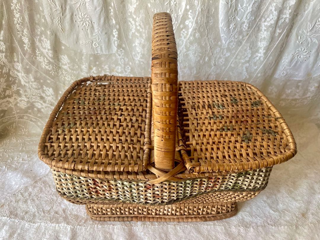 ローズパニエ大　バラペイント蓋付きバスケット　フランスアンティーク　かご　カゴ籠