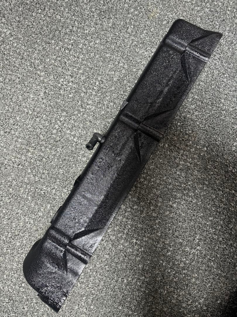 激レア！ニッサン L型エンジン樹脂ヘットカバー タペットカバー軽量化に！！