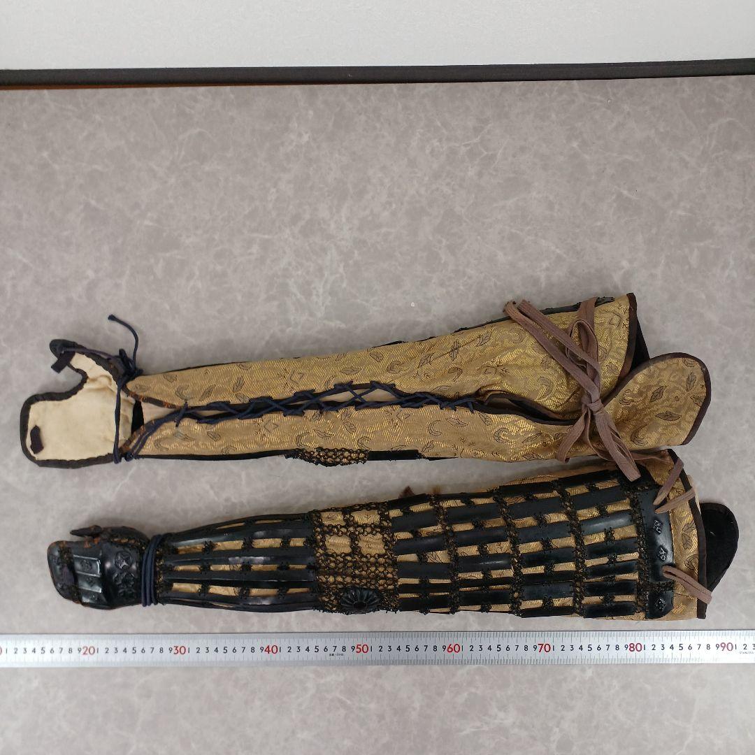 送料込み☆甲冑/等身大/武具【鎧兜一式】木製組み立て式 甲冑展示台付き