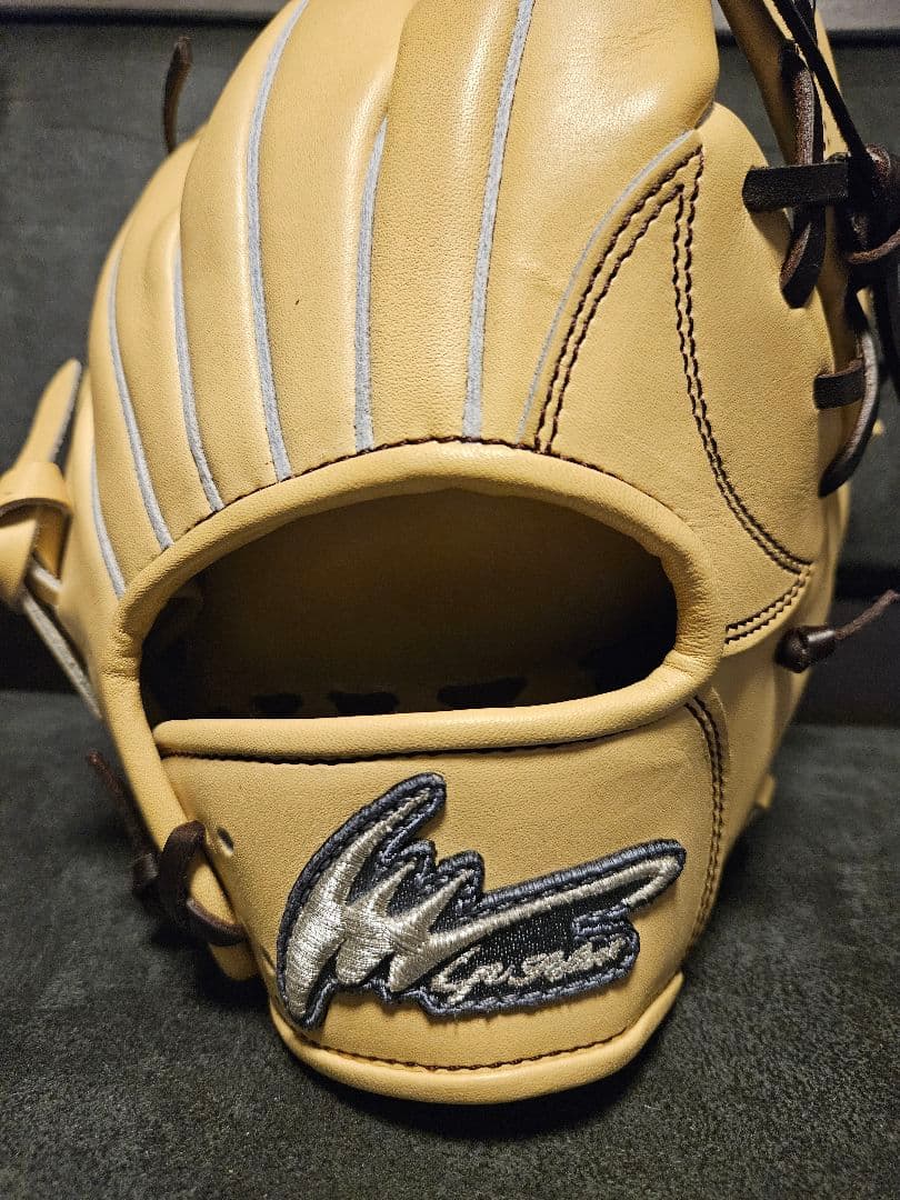 アイピーセレクト　内野用　ベージュ　硬式グローブ