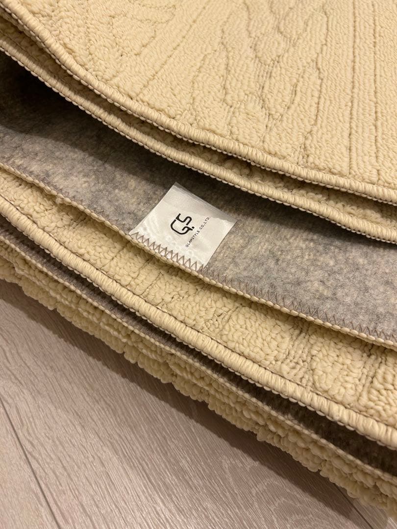 【Little rooms】洗えるラグ マットknit 190×190バニラ 白