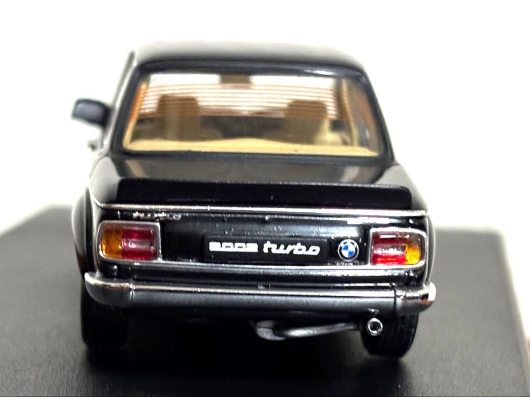  2002 Turbo ミニカー ブラック 1/43