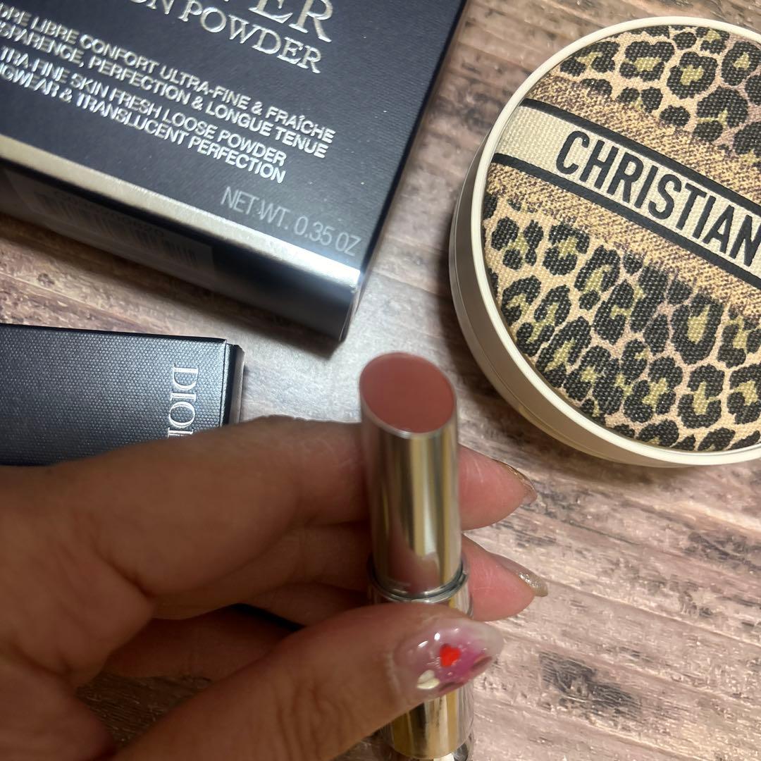 Diorクッションファンデ(ヒョウ柄)とリップ