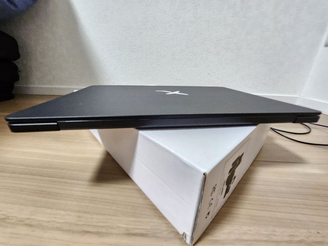 Miraxess MIRABOOK　PC型モバイルアクセサリー