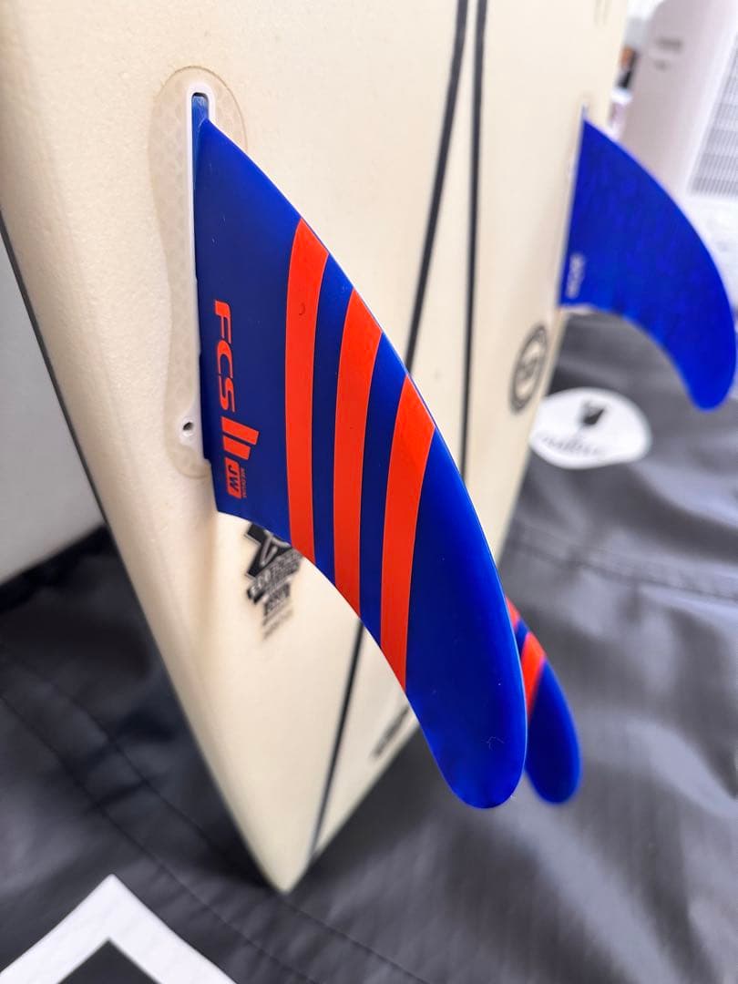 【引取限定】アルメリック ネックベアード2 スパインテック