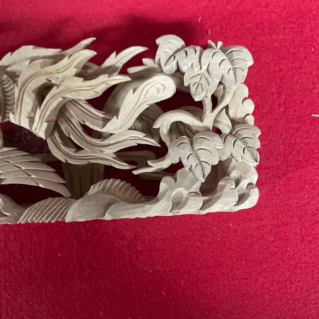 板敷山と松竹梅と鳳凰の欄間