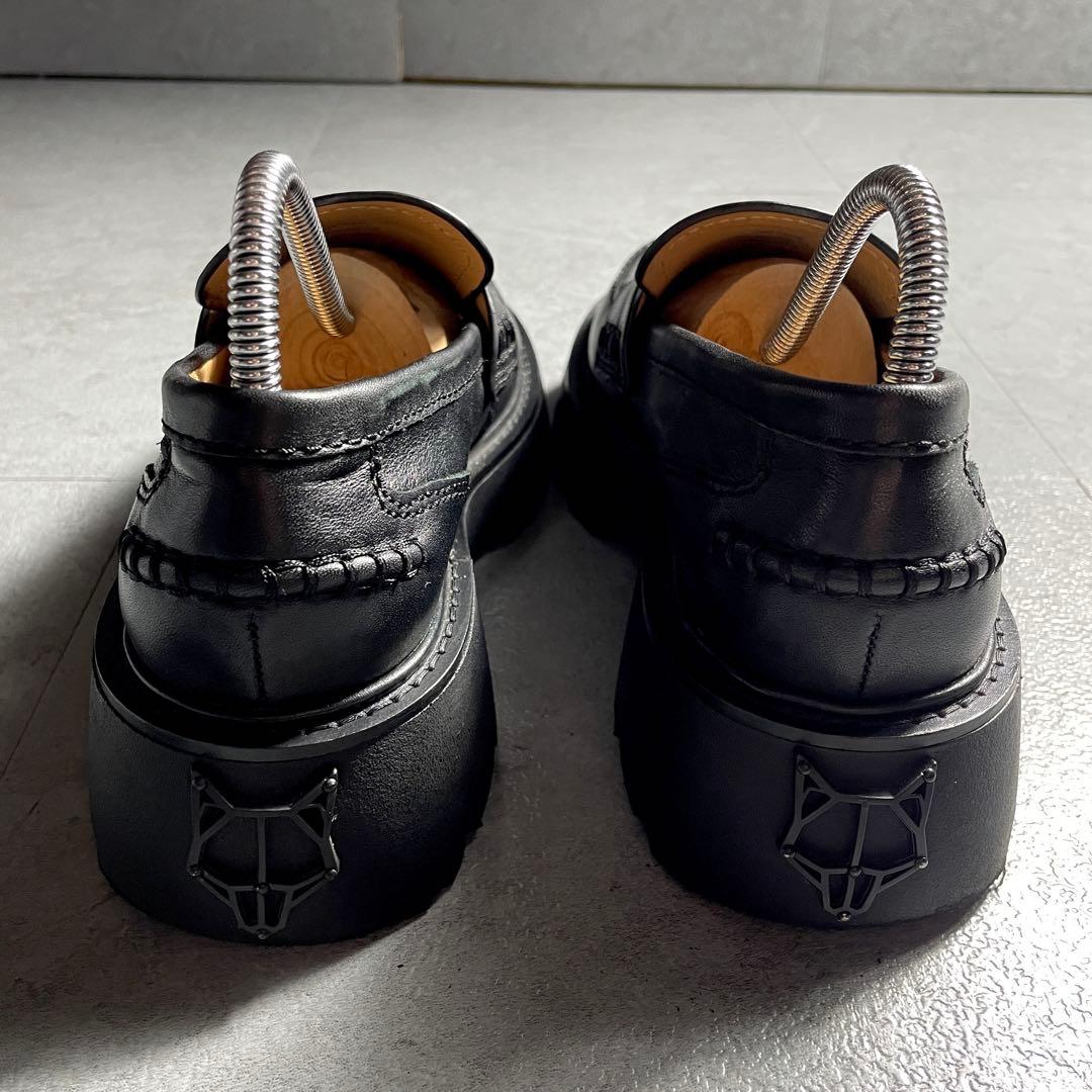 海外限定モデル✨️ NAKED WOLFE ローファー メタルロゴ 厚底 黒