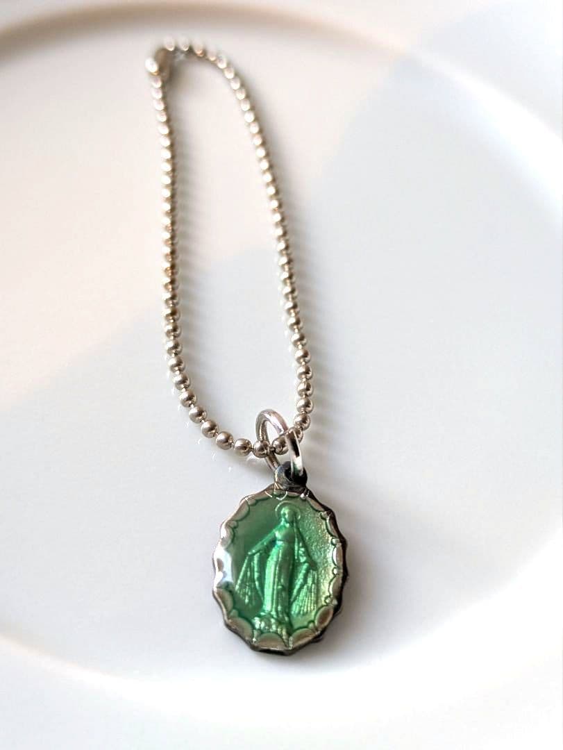 キリスト教チャーム　聖母像 ペンダント ネックレスチャーム