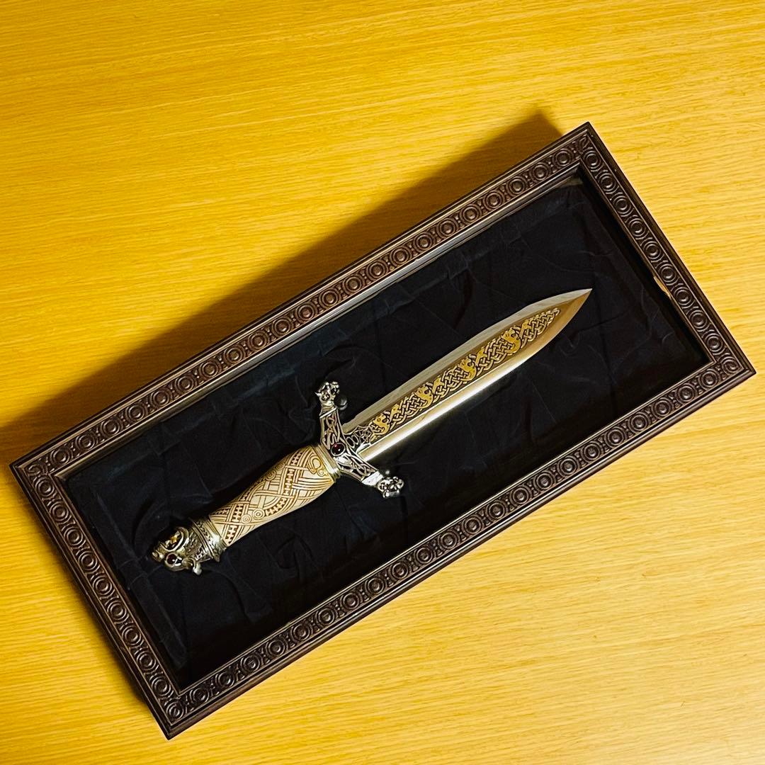 【TRAN VAN THANG】フランクリン・ミント社製バイキングの短剣