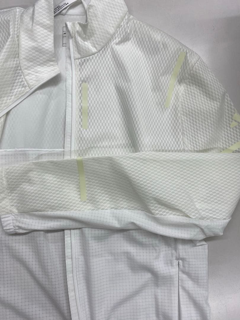 【未使用】アディダス　ウィンドブレーカー　サイズM