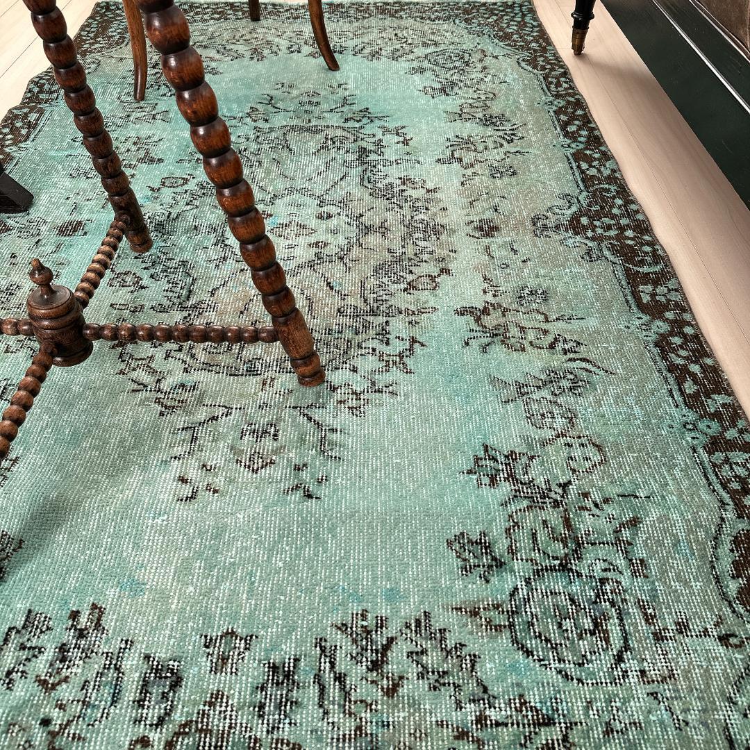 トルコ ヴィンテージラグ A105 定番柄 ターコイズブルー オーバーダイ