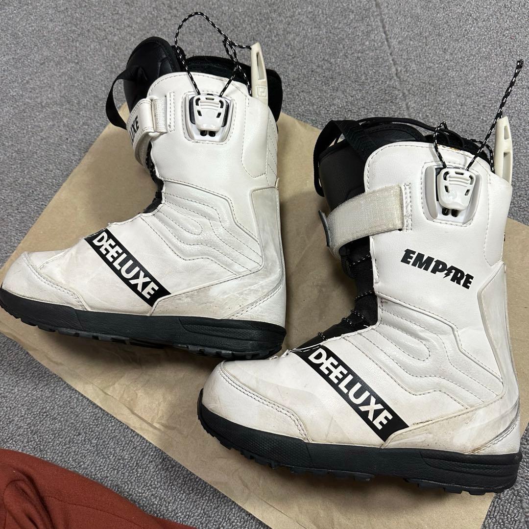 ディーラックス エンパイヤ 22.5cm