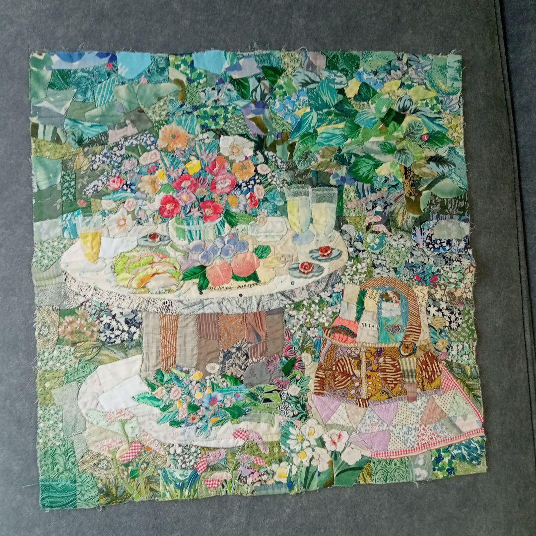 花と果物のパッチワークタペストリー