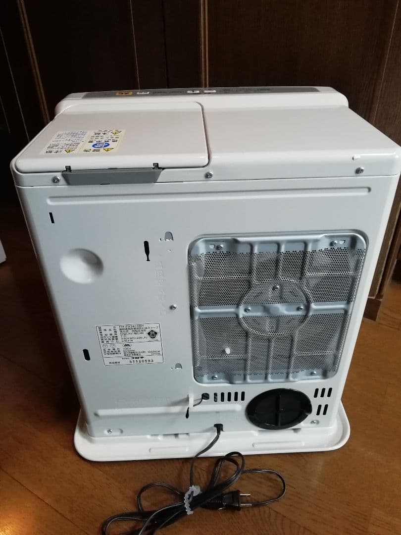 コロナ 石油ファンヒーター　新品未使用