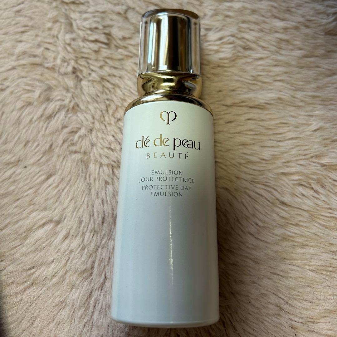 クレドポーボーテ エマルションプロテクトゥリス 日中用 乳液