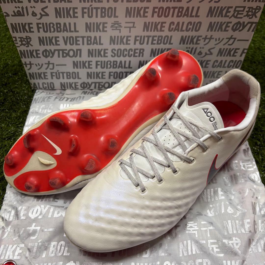 NIKE Magista Opus Ⅱ FG 28cm