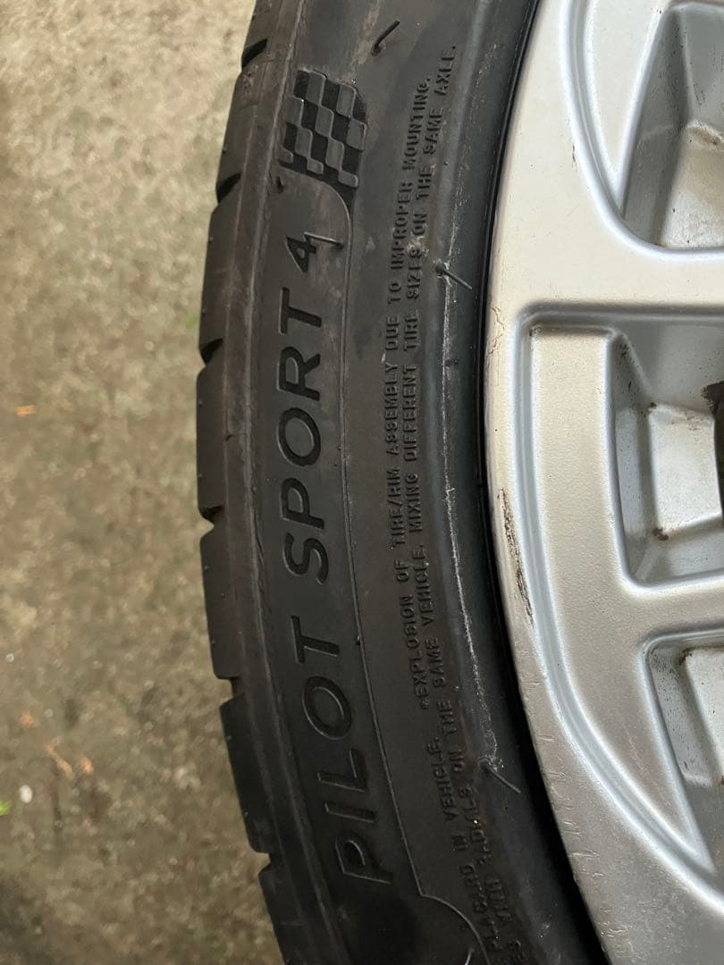 アルファロメオ　ミト　レガーレ　ホイール・タイヤ　セット　希少