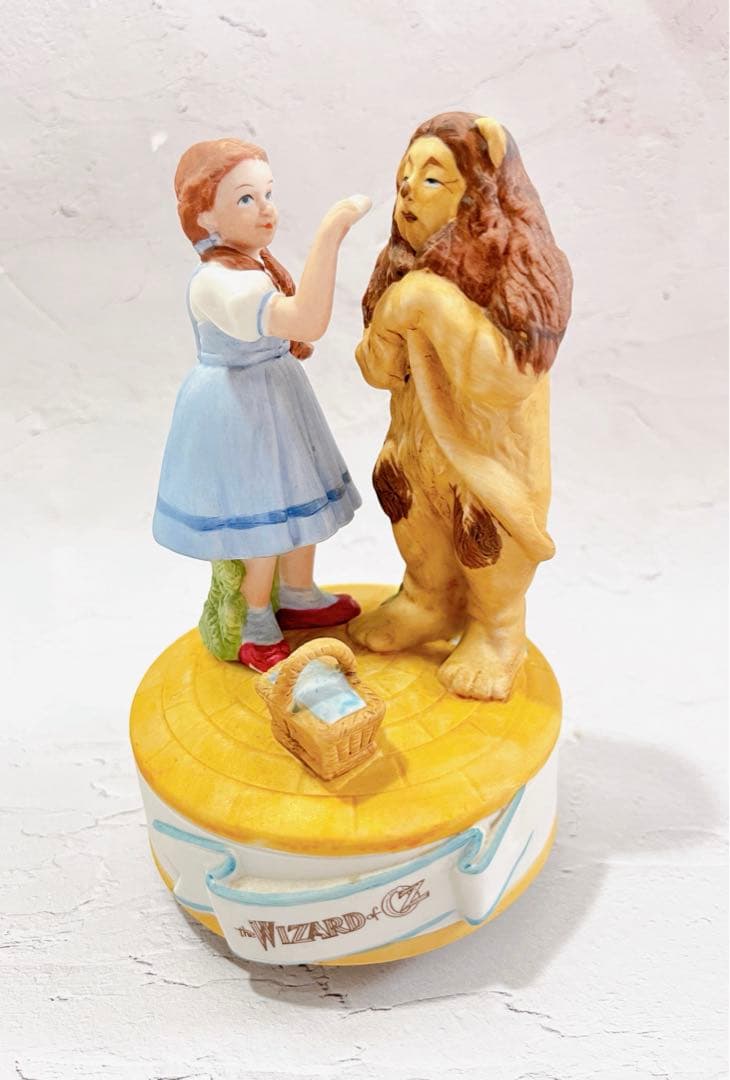 レア★ オズの魔法使い セキグ　チオルゴール　フィギュア　ドロシー　ライオン
