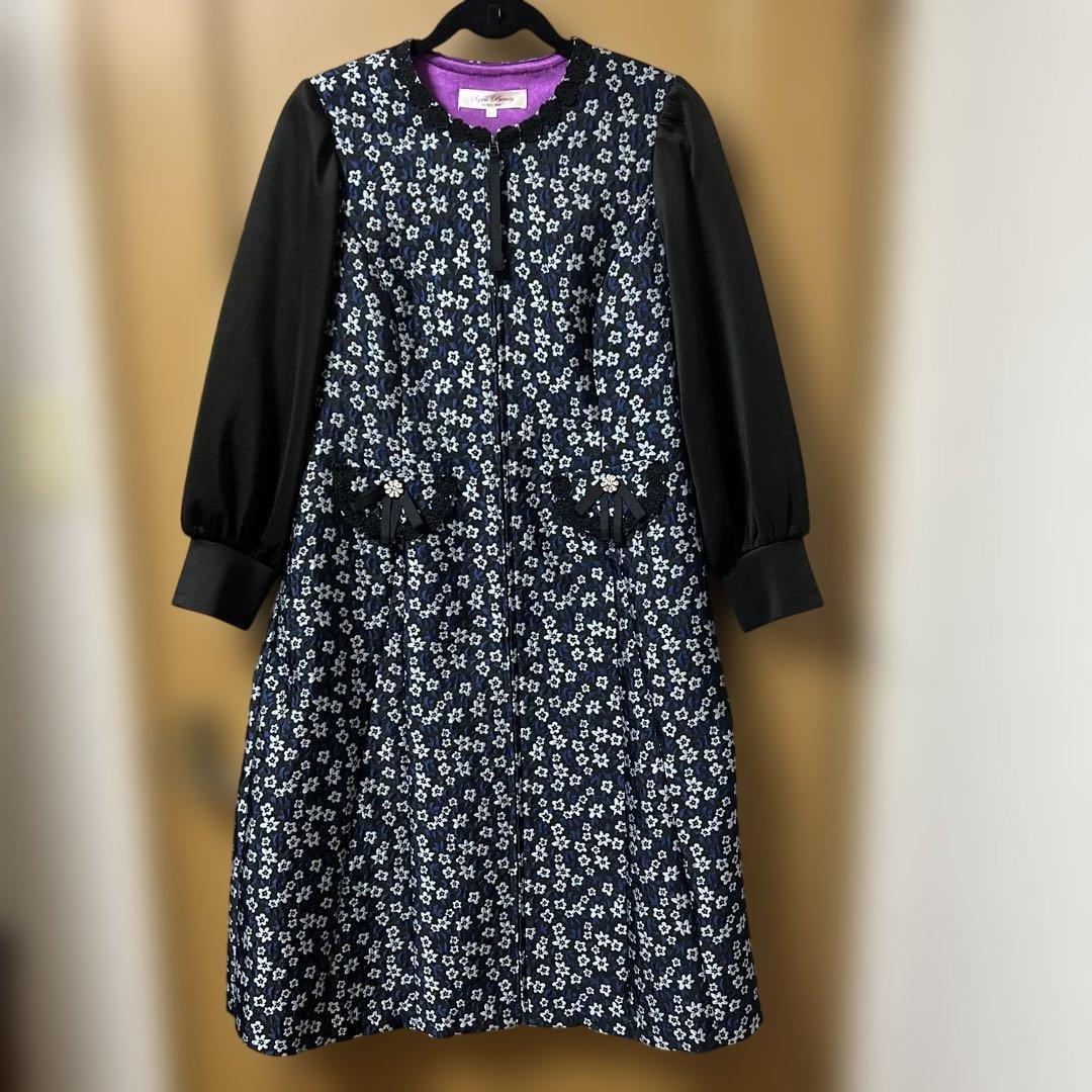 42スーパービューティー　新品未使用　前空きジャガードワンピース