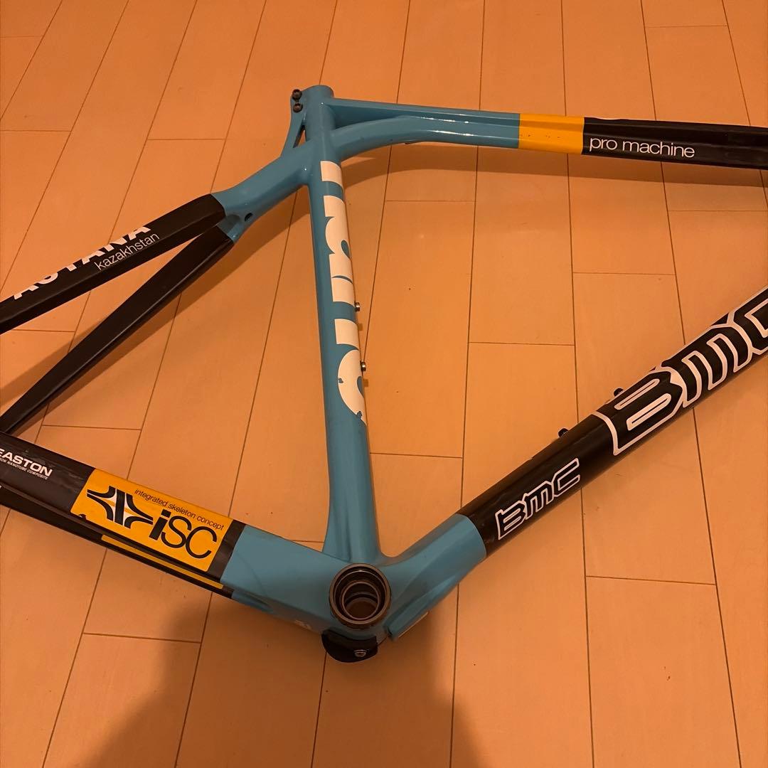 BMC pro machine カーボンフレーム
