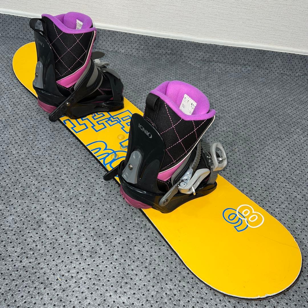 １０回使用 キッズスノーボード 98cm BE-POP×バイン×BOAブーツ