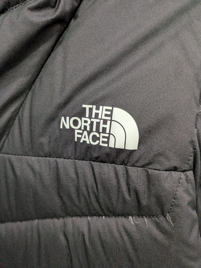 【美品】ノースフェイス NY82211 ブラック サンダーフーディメンズ　XL