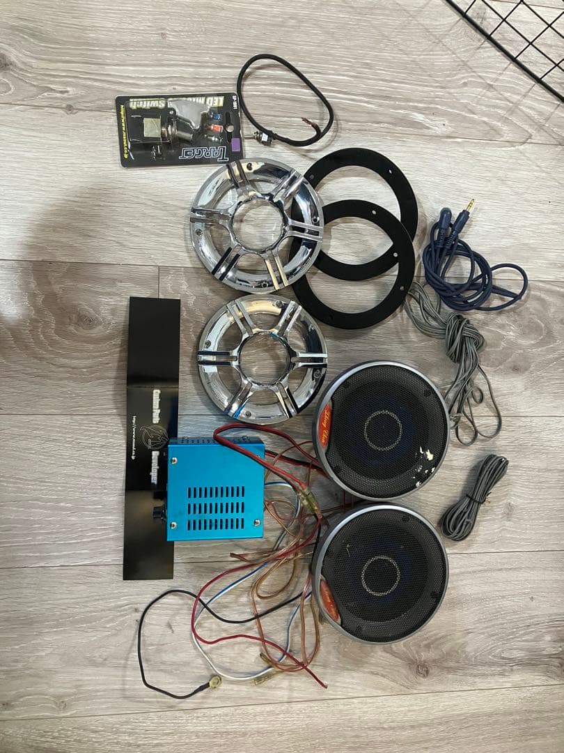 エムソウル防水スピーカー・アンプ・新品スピーカーカバー、ミサイルスイッチセット