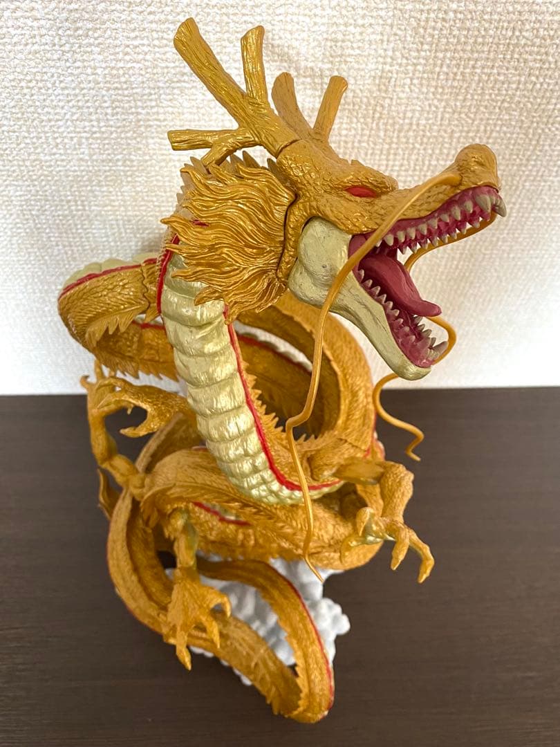 ドラゴンボール　一番くじ　ラストワン賞　黄金神龍　 海外限定　リペイント