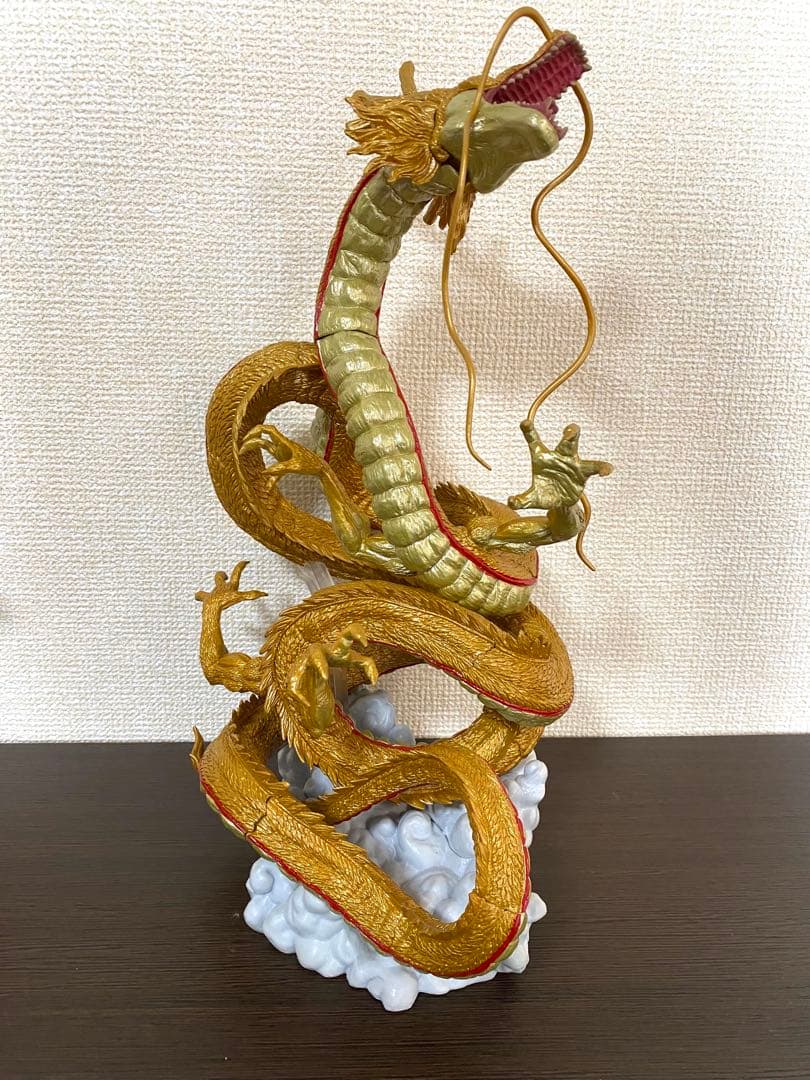 ドラゴンボール　一番くじ　ラストワン賞　黄金神龍　 海外限定　リペイント