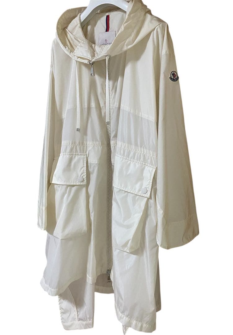 【新品・未使用品】MONCLER モンクレールPRINTSEPSポンチョコート