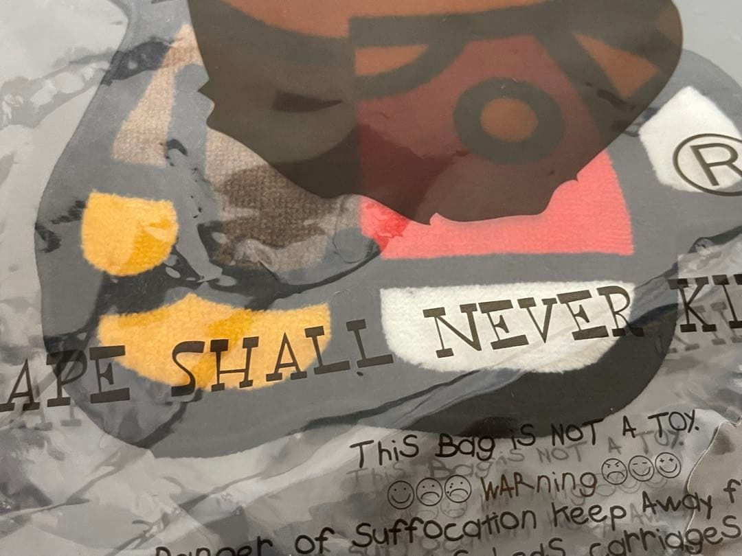 A BATHING APE × KITTY コラボ ハンドタオル