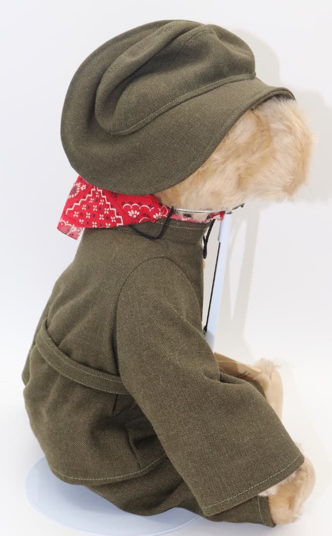 アーティスト・ベア THEODORE 軍服 眼鏡付き 大きなベア37cm
