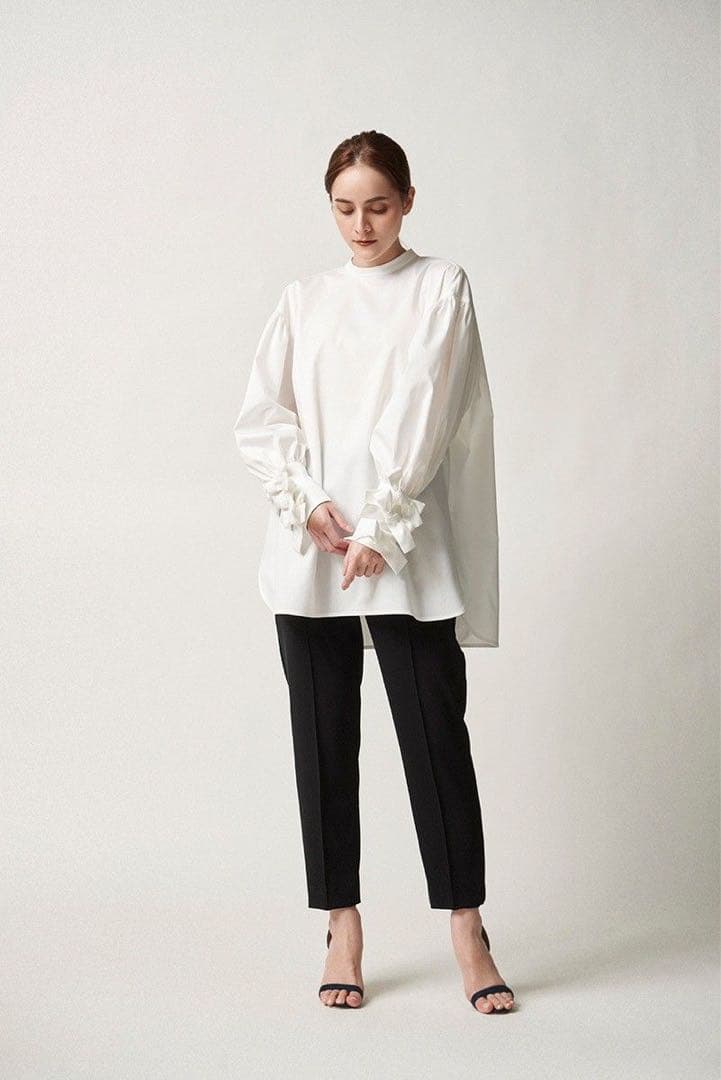 yori リボンカフスブラウス