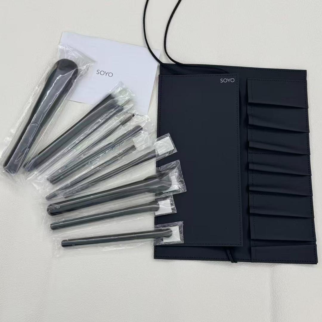 新品 · 未使用「SOYOブラシ」小田切ヒロ プロデュース 10本+ケース付
