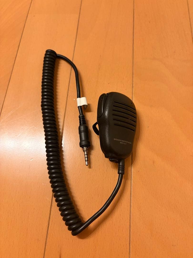 トランシーバー YAESU STANDARD VX-6