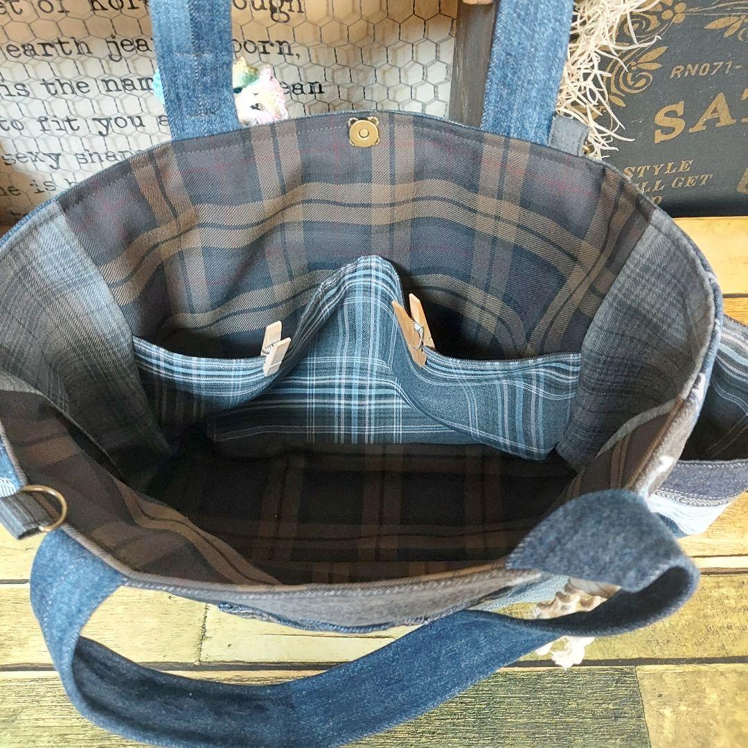 刺繍デニムバック　No.674　デニムリメイク　サイドポケット　刺繍バック