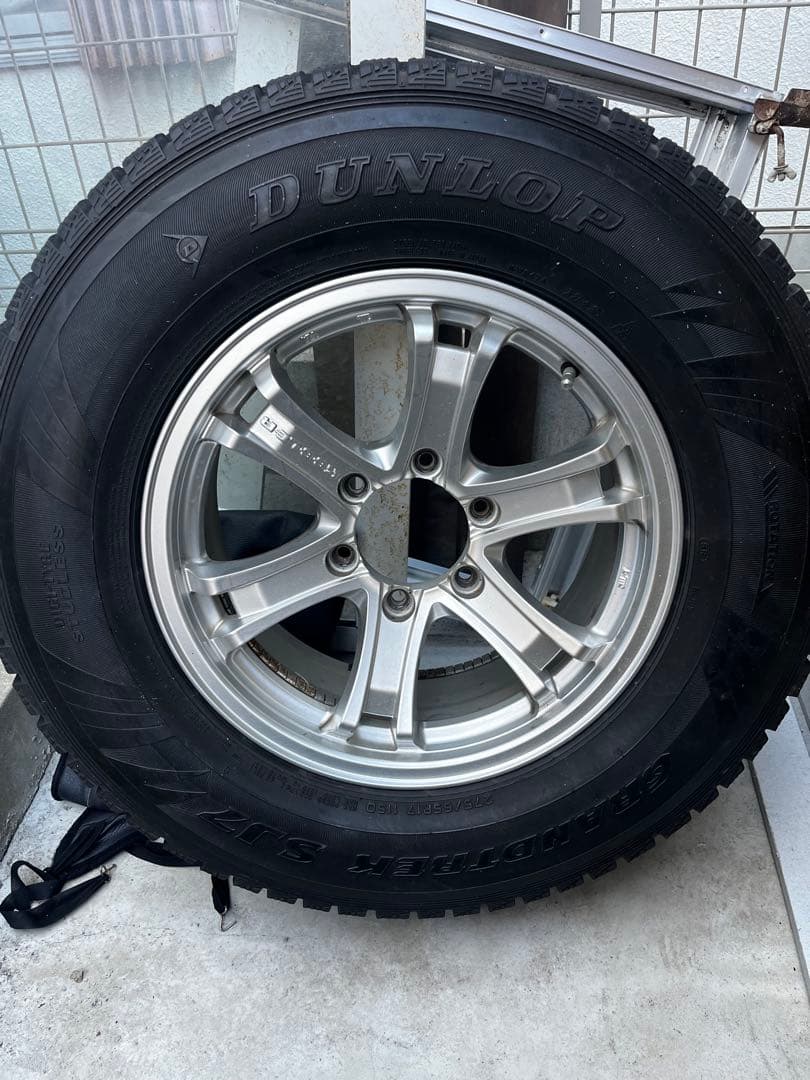 275/65R17 キーラ、スタッドレス　プラド150に使用 引き取り限定