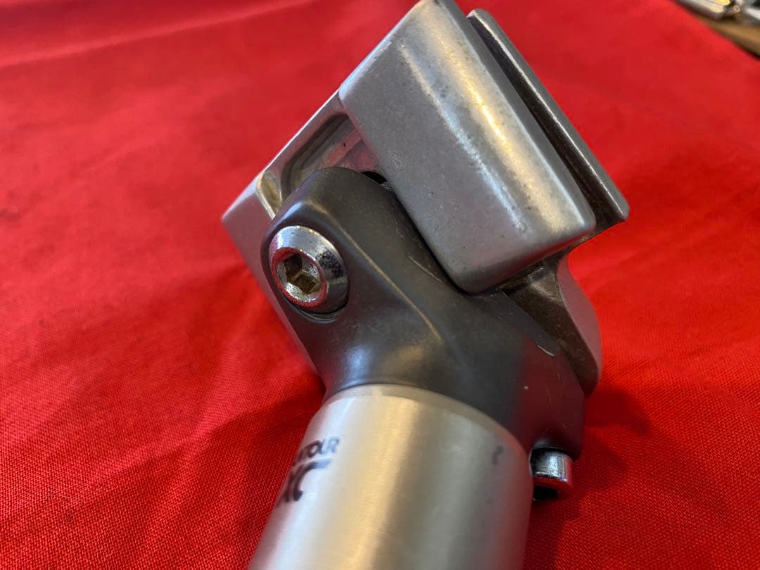 激レア　サンツアー アルミ シートポスト　27.2mm