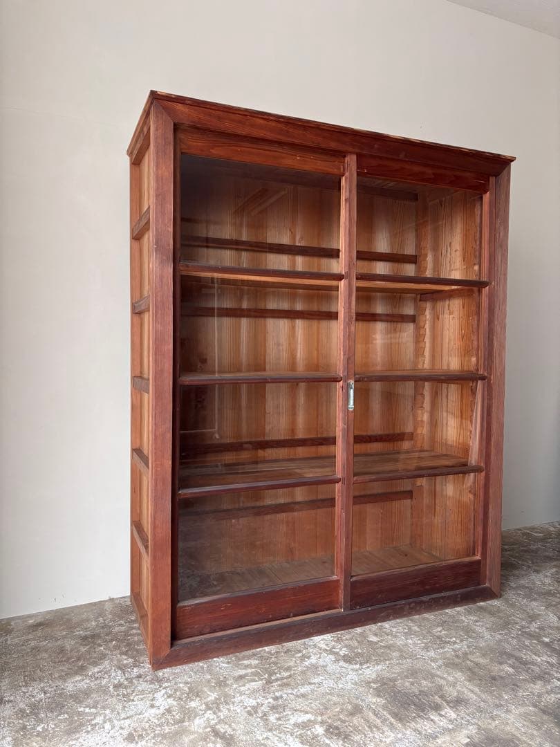 古い水屋　食器棚　ガラス棚　本棚　ガラスケース ショーケース　什器　天然木 2