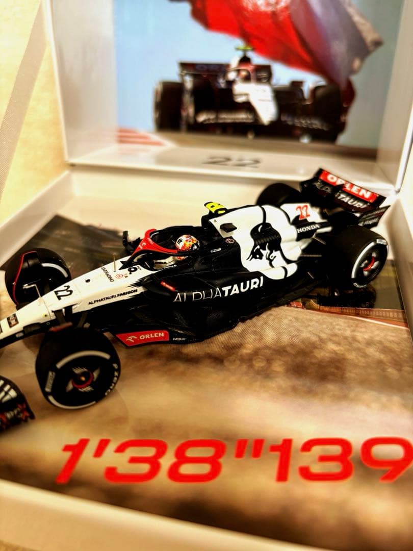 【限定品】F1角田裕毅2023年アメリカGP初ファステストラップ記念モデルカー