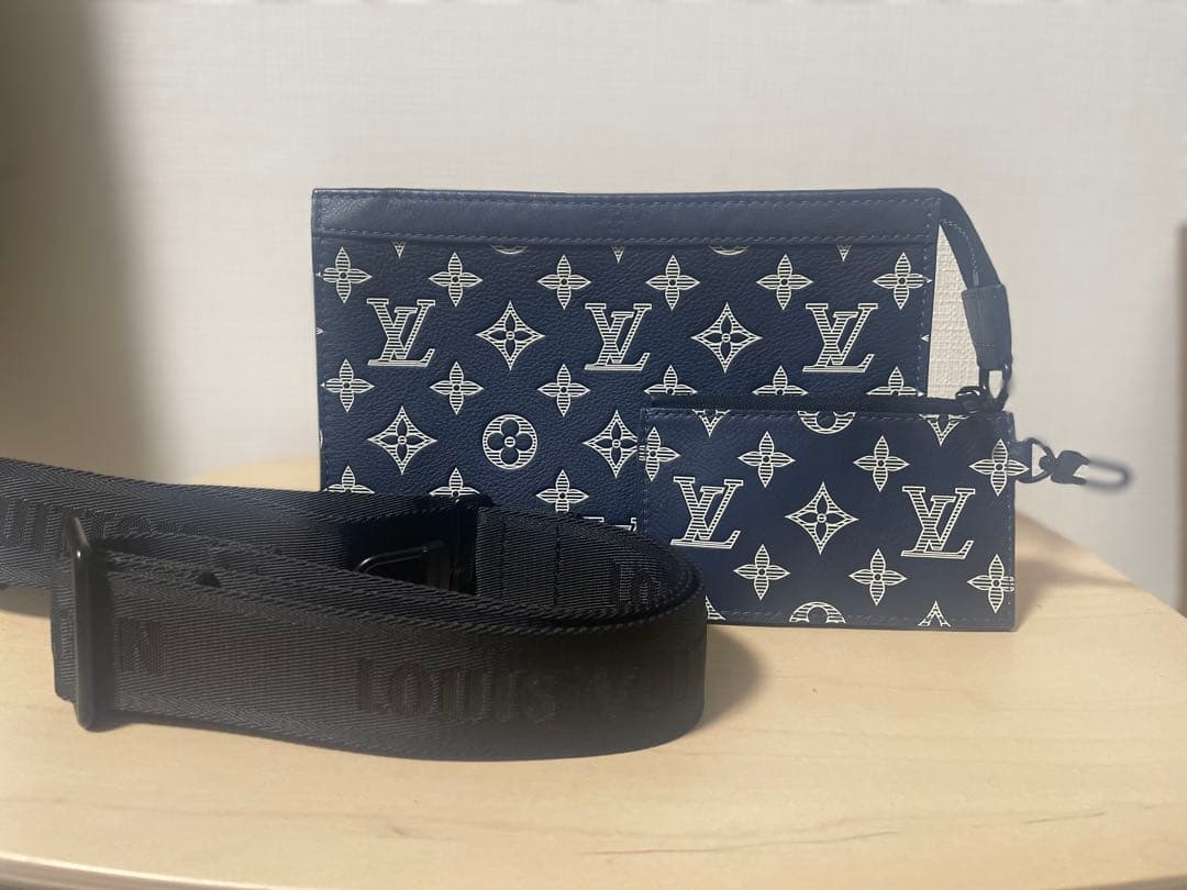 s.s.k.r 専用Louis Vuitton ルイヴィトンガストン　ショルダ